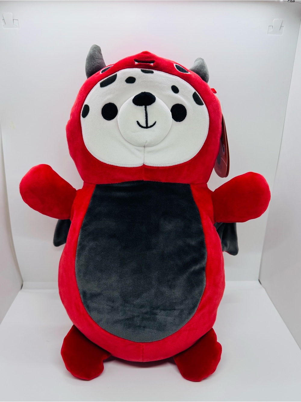 14" Squishmallows Dustin Dalmatian Devil Hug Mees